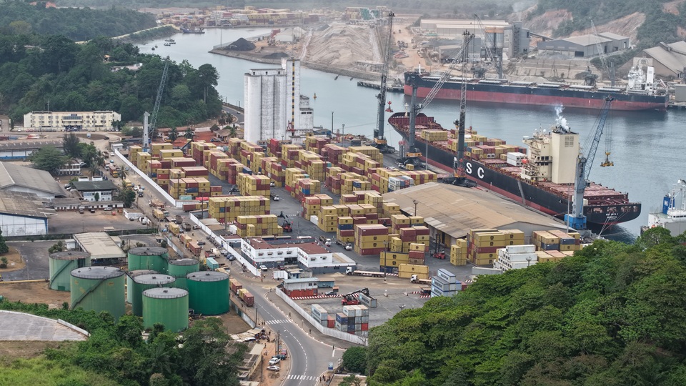 PERFORMANCE PORTUAIRE PORT DE SAN PEDRO : DE L'OMBRE DU GOLFE DE GUINÉE À LA SCÈNE MARITIME AFRICAINE — UNE ASCENSION QUI INTERROGE