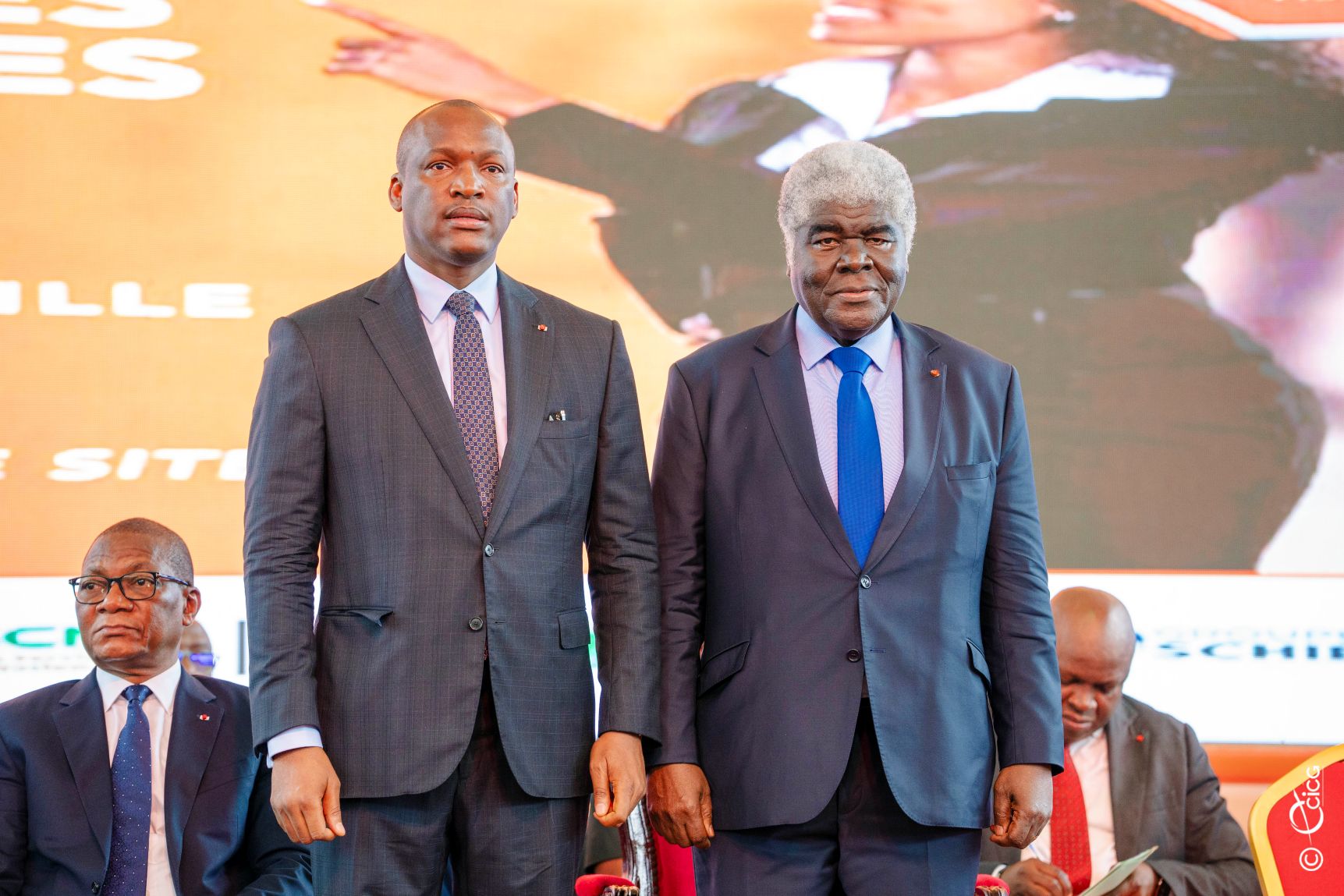 ▌ EMPLOI & FORMATION LE PREMIER MINISTRE LANCE LE SIMT : LA CÔTE D'IVOIRE SE DOTE ENFIN D'UN CERVEAU NUMÉRIQUE POUR L'EMPLOI